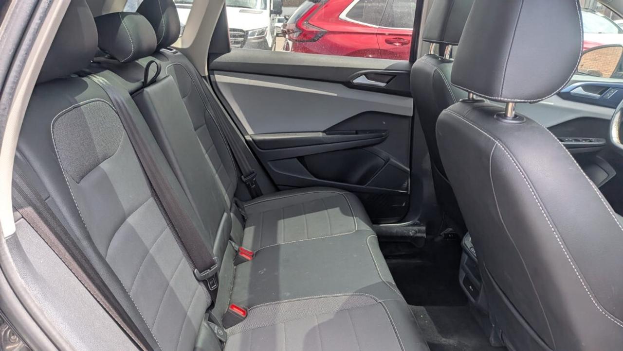 2022 Volkswagen Taos Comfortline Sunroof/Leather/NAVI/ Adroid Car Play/ Photo