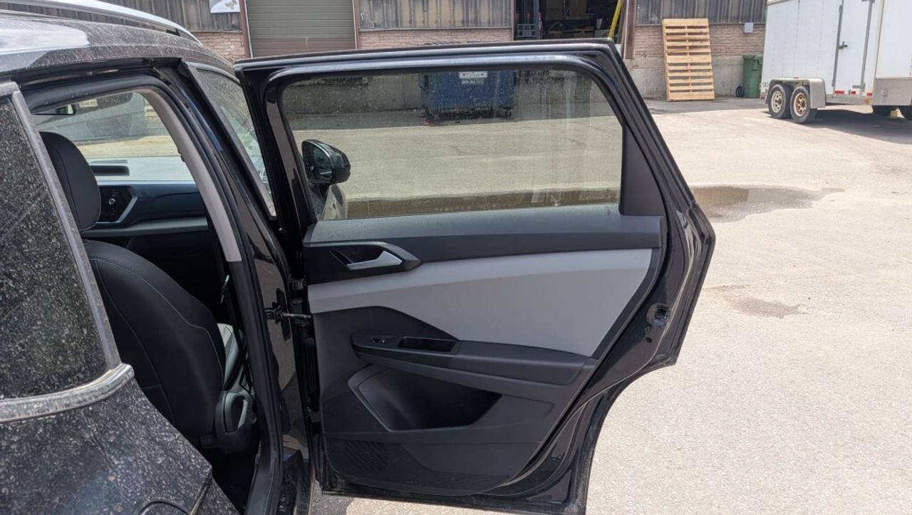 2022 Volkswagen Taos Comfortline Sunroof/Leather/NAVI/ Adroid Car Play/ Photo