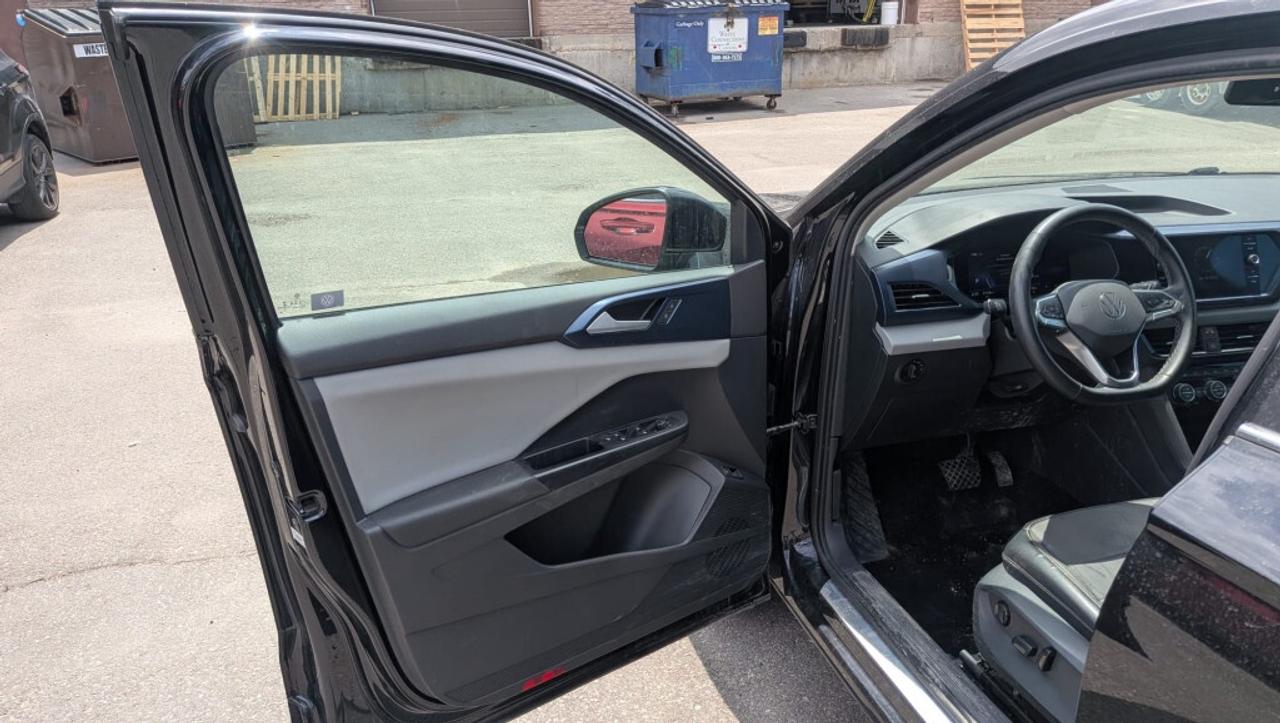 2022 Volkswagen Taos Comfortline Sunroof/Leather/NAVI/ Adroid Car Play/ Photo