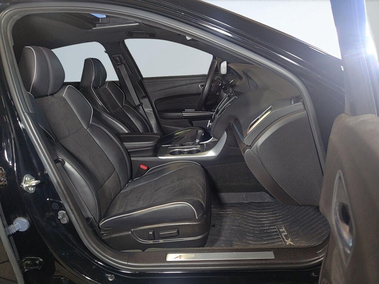 2018 Acura TLX Tech A-Spec / Leather / NAVI / Sunroof / Drive Ass Photo