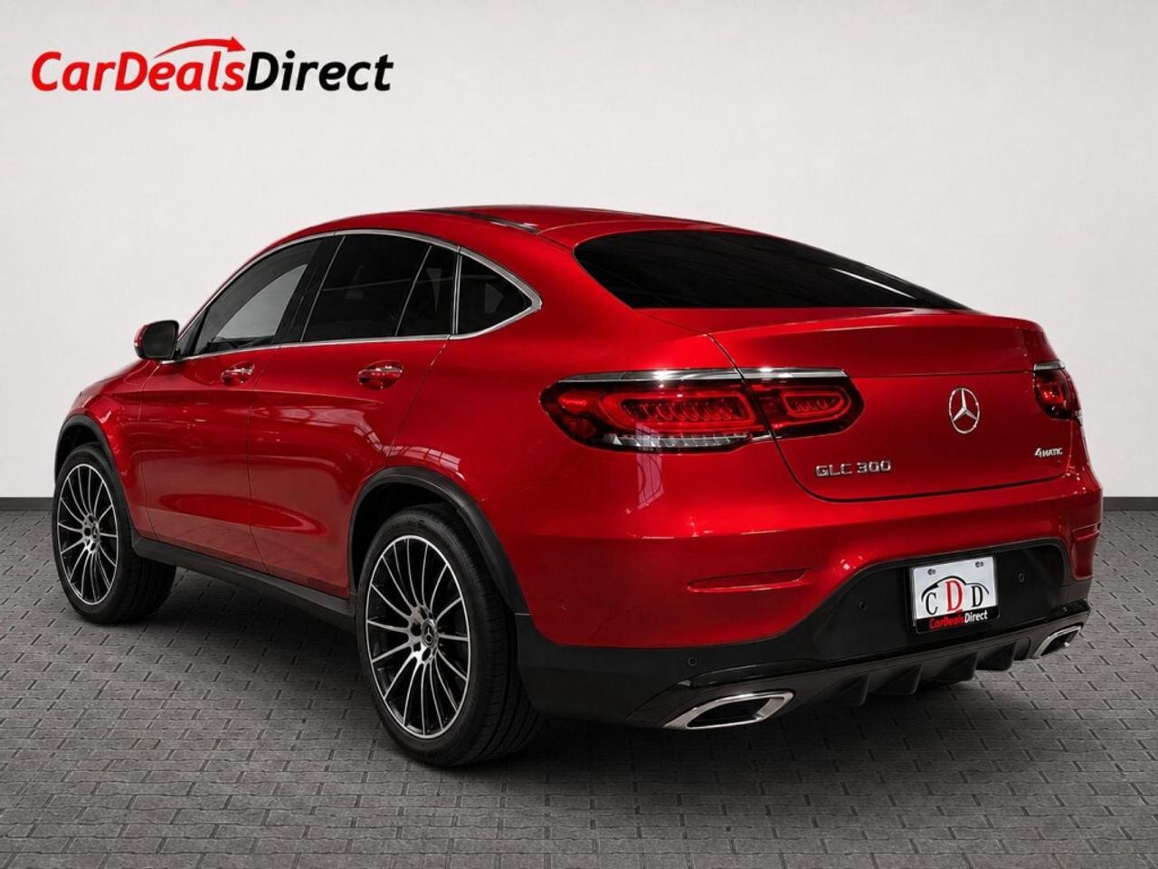 2020 Mercedes-Benz GLC-Class GLC 300 AMG Pkg 4MATIC /NAVI/Sunroof/Leather/Car P Photo4