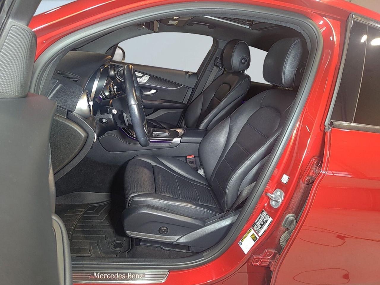 2020 Mercedes-Benz GLC-Class GLC 300 AMG Pkg 4MATIC /NAVI/Sunroof/Leather/Car P Photo