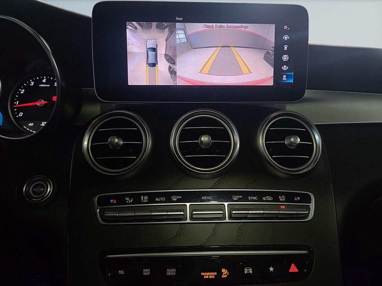2020 Mercedes-Benz GLC-Class GLC 300 AMG Pkg 4MATIC /NAVI/Sunroof/Leather/Car P Photo