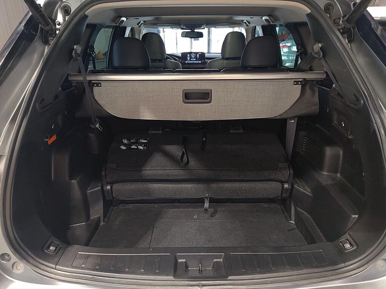 2023 Mitsubishi Outlander PHEV 7 Seater/ Ralliart AWD/Leather/NAVI/Sunroof/Remote Photo