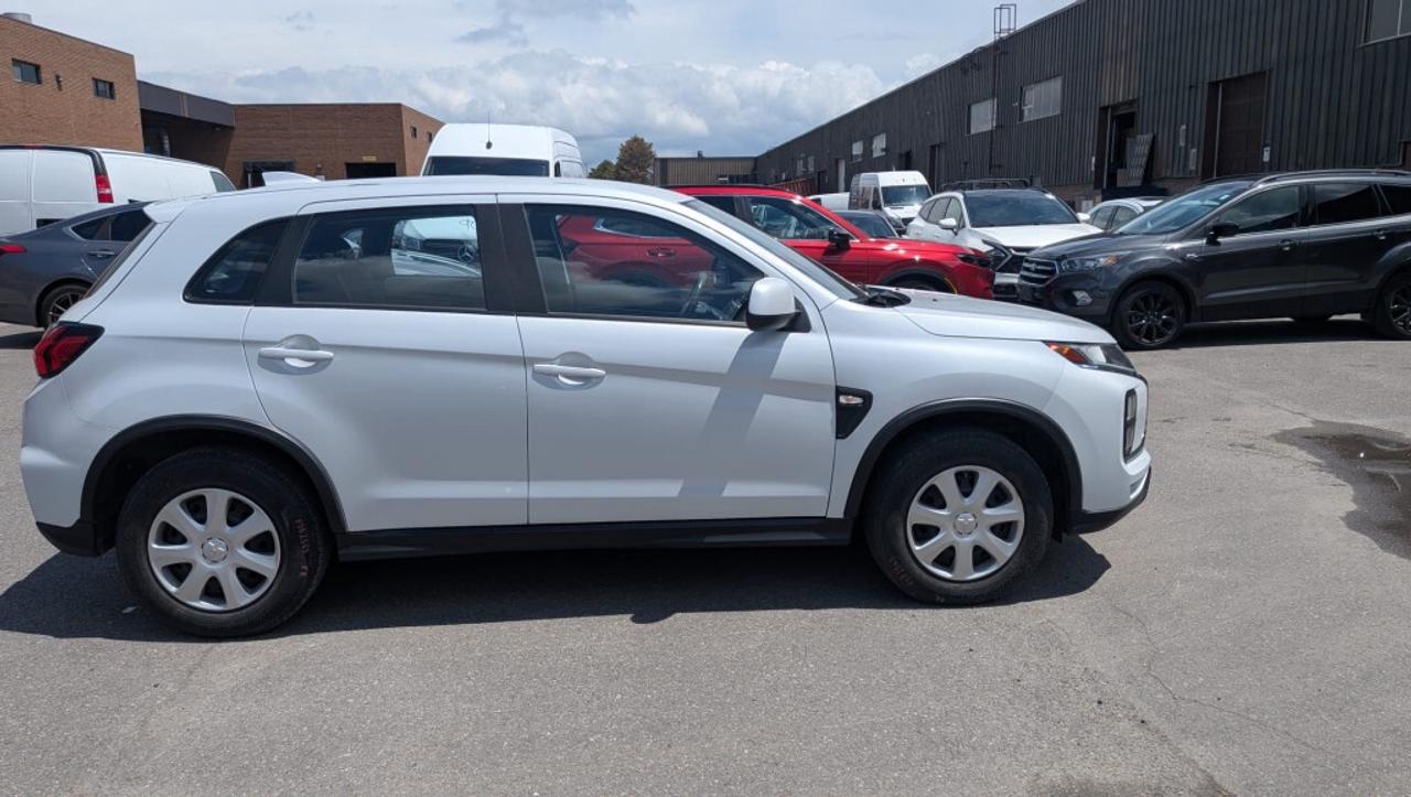 2022 Mitsubishi RVR ES AWD/ Heated Seats/BAck up Cam/ Blueototh/Clean Photo