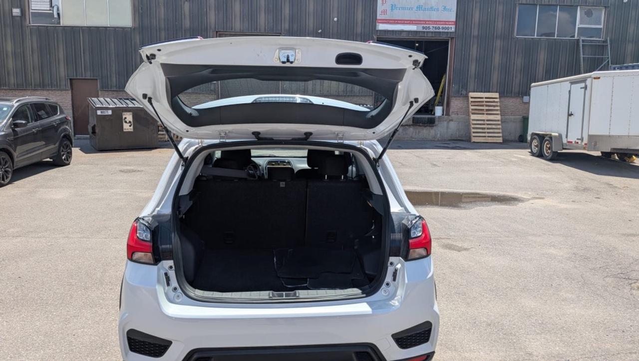 2022 Mitsubishi RVR ES AWD/ Heated Seats/BAck up Cam/ Blueototh/Clean Photo