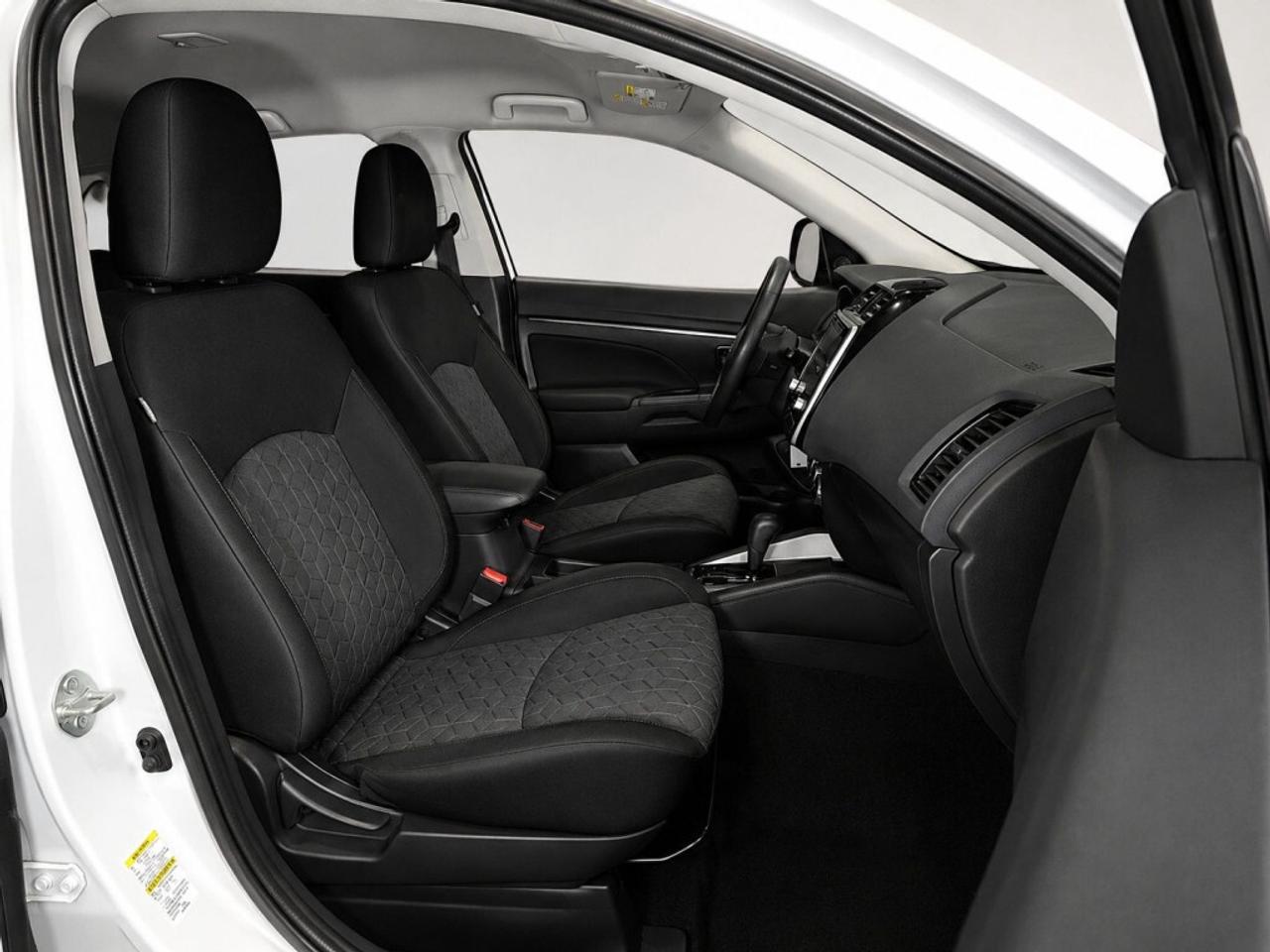 2022 Mitsubishi RVR ES AWD/ Heated Seats/BAck up Cam/ Blueototh/Clean Photo