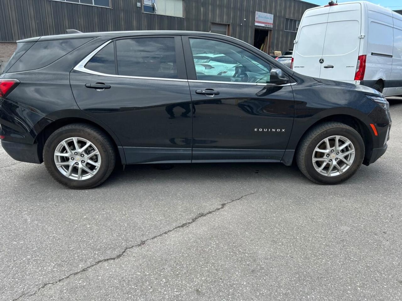 2022 Chevrolet Equinox LT AWD   Heated Seats   Remote Start   Back-Up Cam Photo
