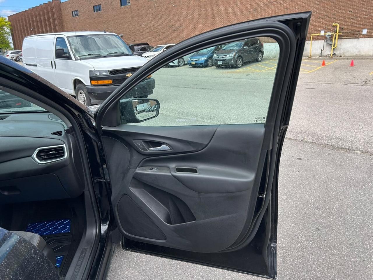 2022 Chevrolet Equinox LT AWD   Heated Seats   Remote Start   Back-Up Cam Photo