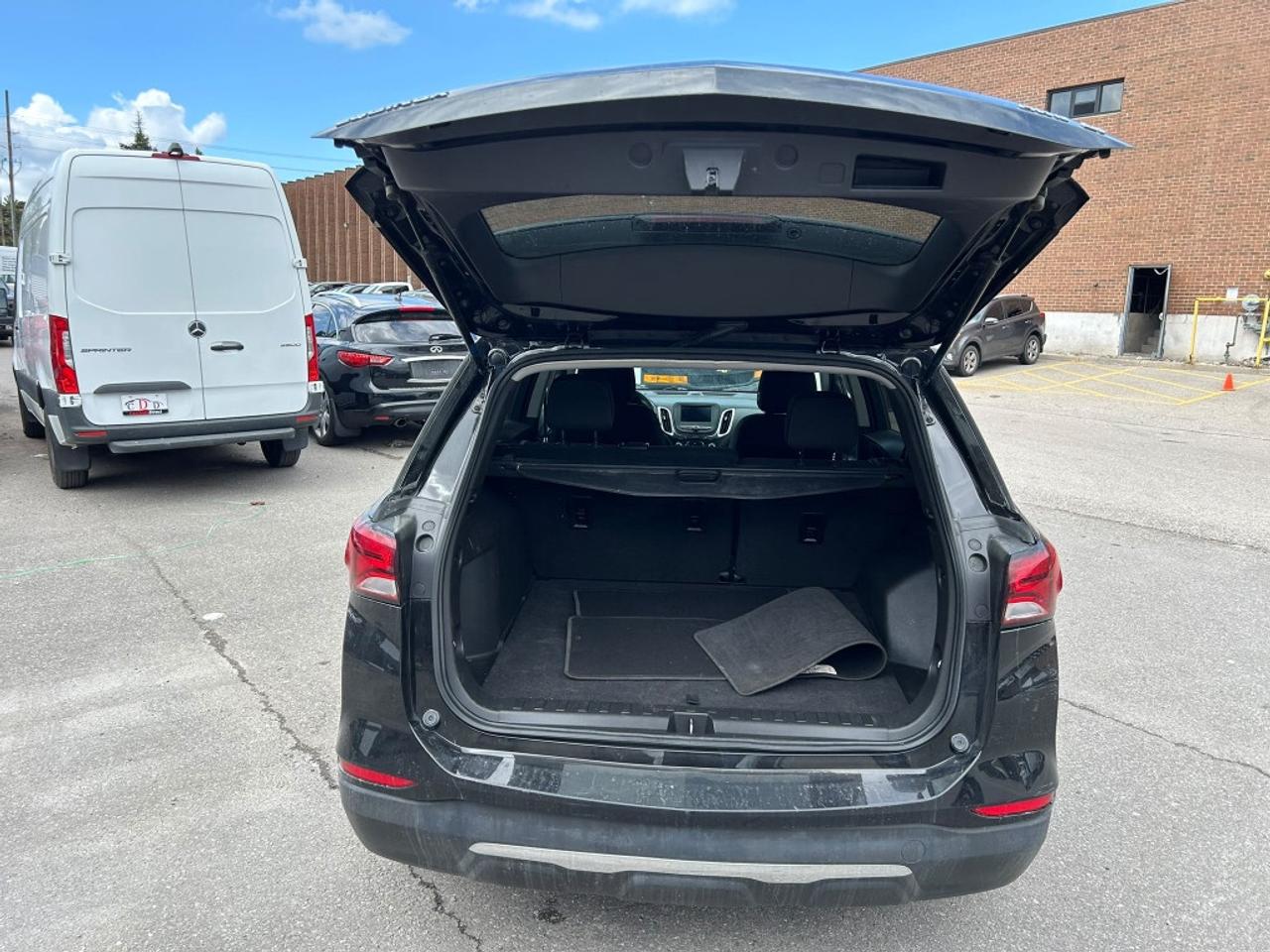 2022 Chevrolet Equinox LT AWD   Heated Seats   Remote Start   Back-Up Cam Photo