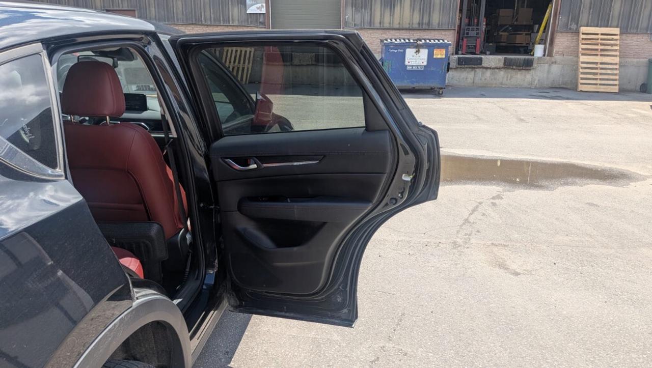 2023 Mazda CX-5 GS AWD/ NAVi/Leather/ Sunroof/ Drive Assist/ Remot Photo