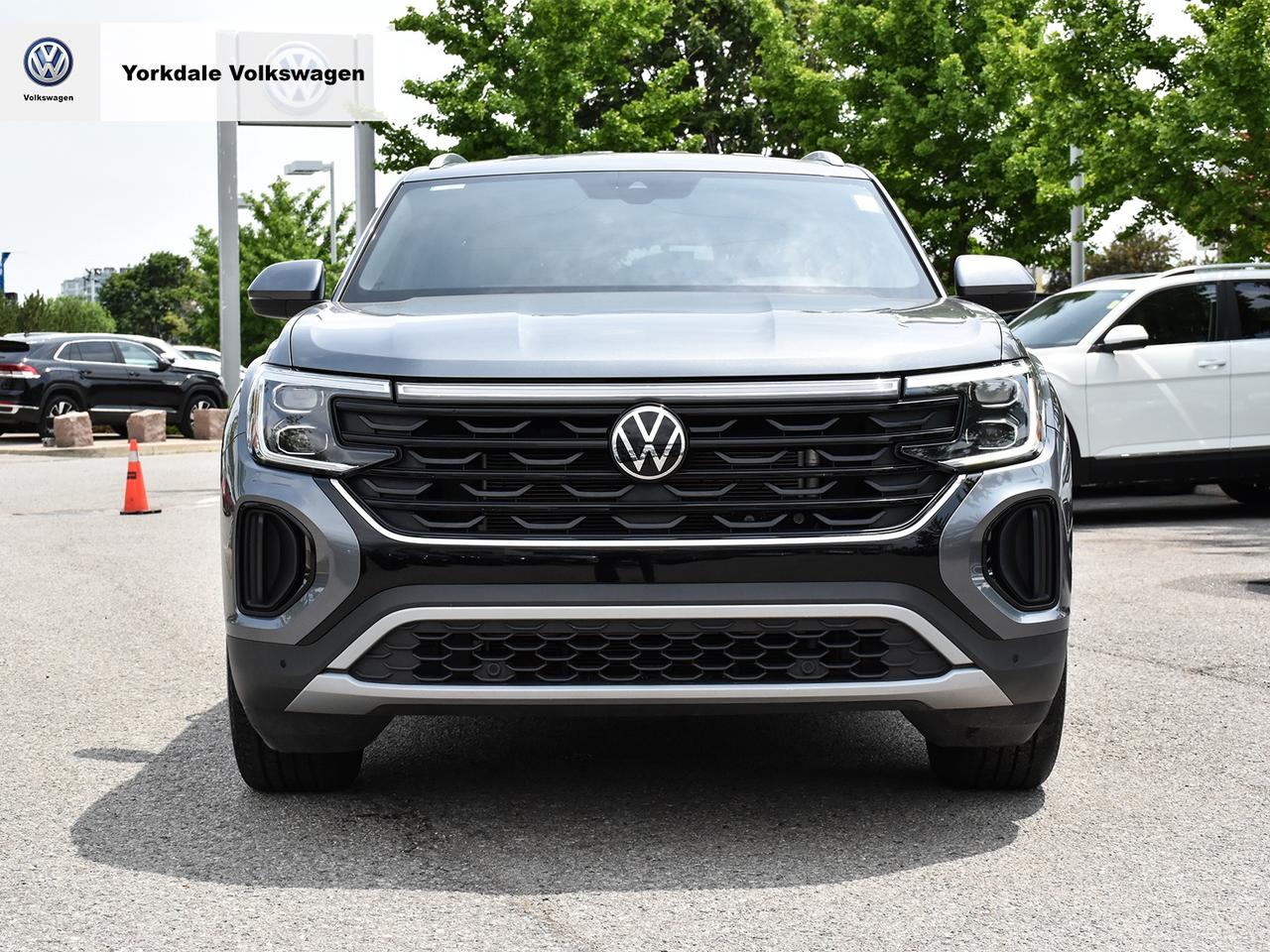2024 Volkswagen Atlas Cross Sport  Photo