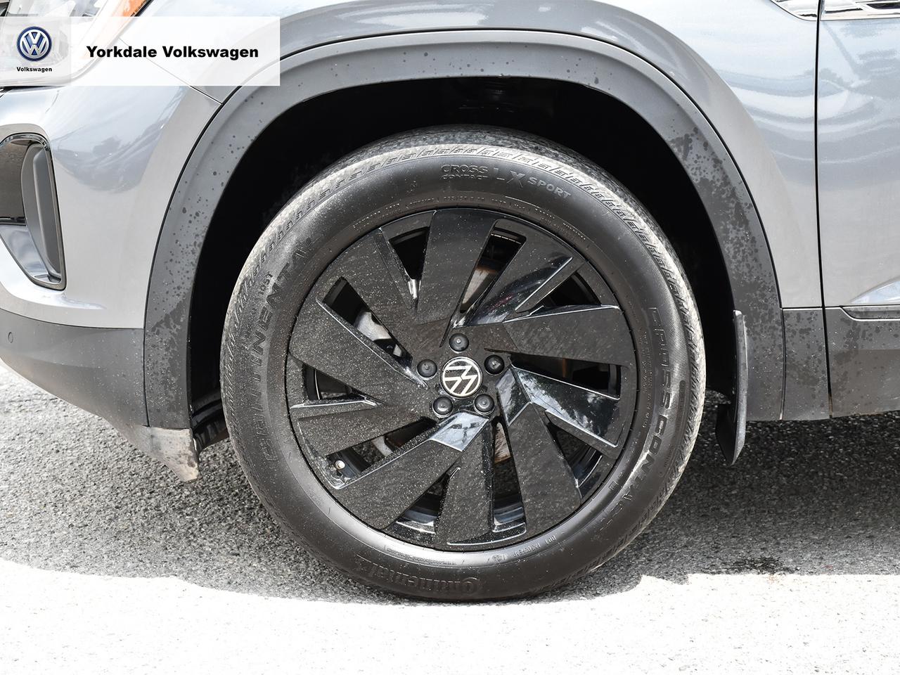 2024 Volkswagen Atlas Cross Sport  Photo