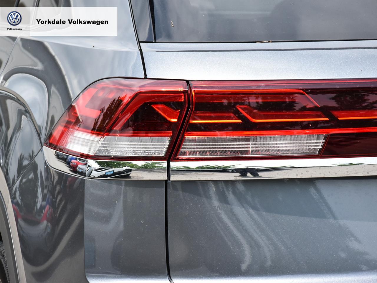 2024 Volkswagen Atlas Cross Sport  Photo