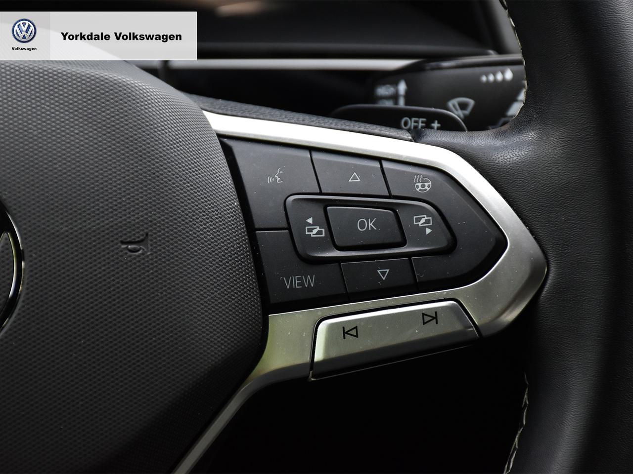 2024 Volkswagen Atlas Cross Sport  Photo