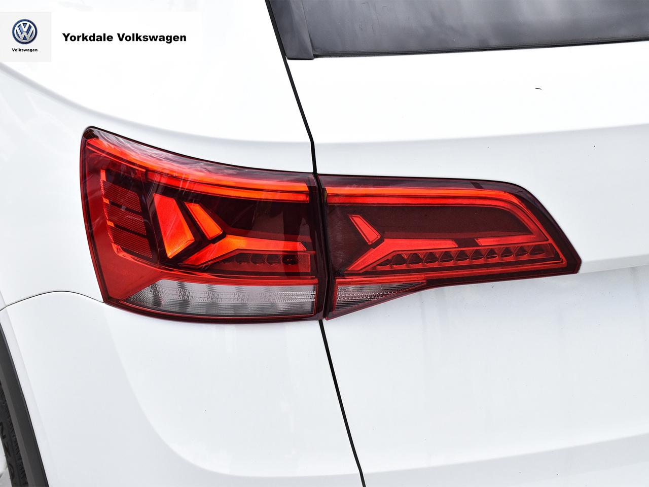 2022 Volkswagen Taos  Photo