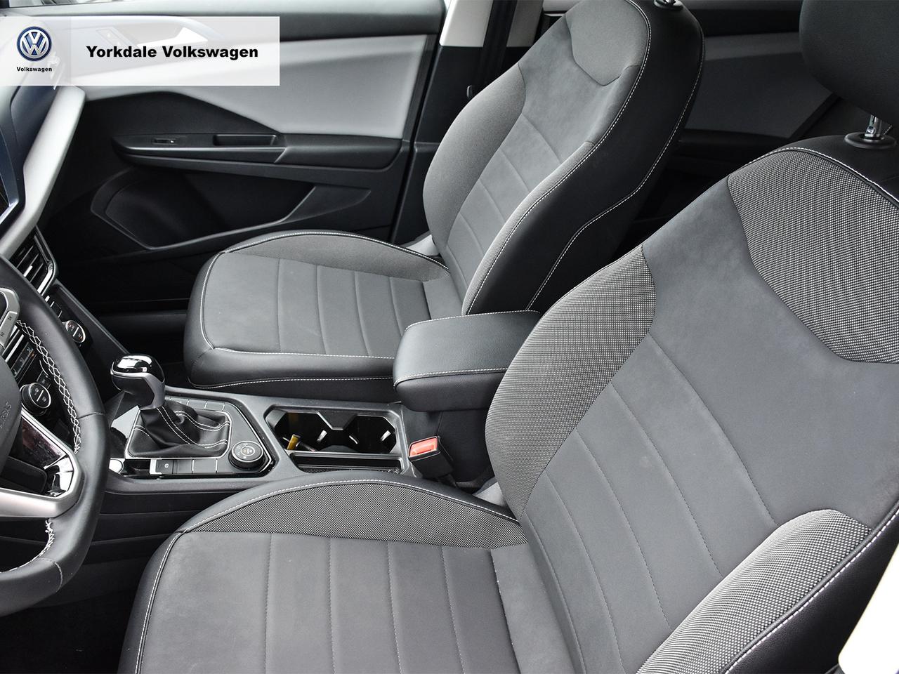 2022 Volkswagen Taos  Photo