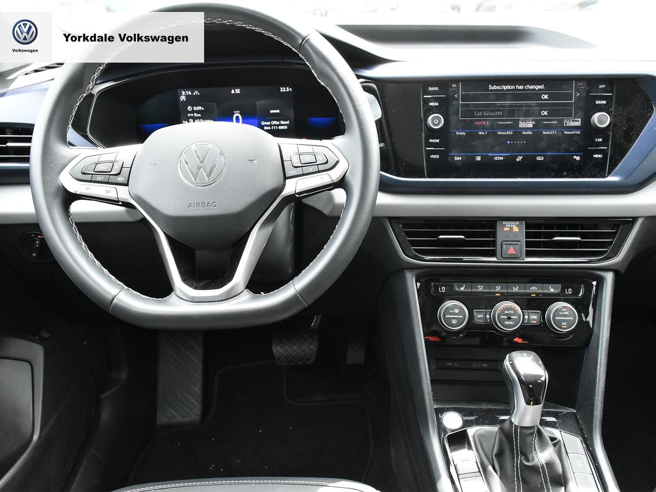 2022 Volkswagen Taos  Photo