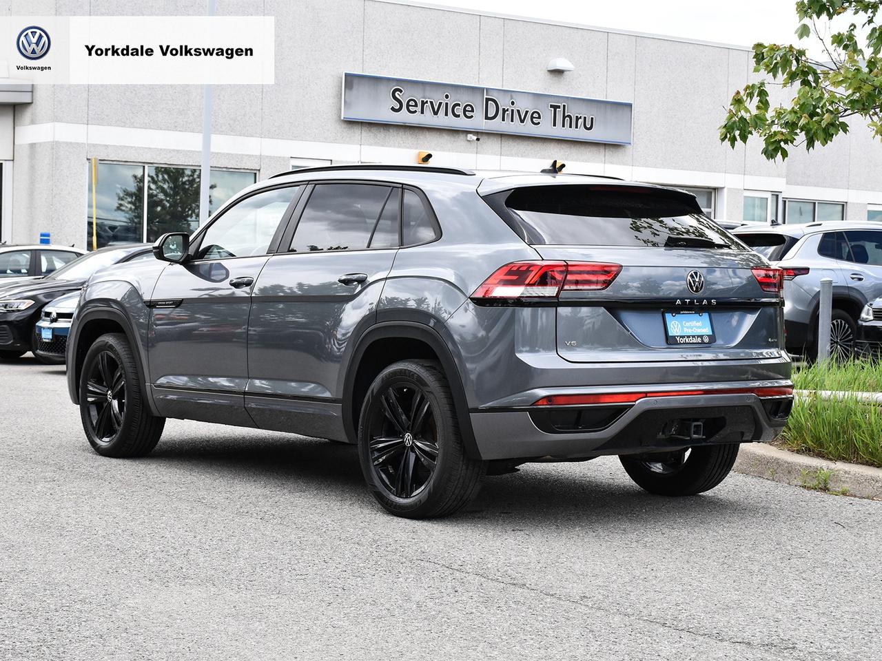 2023 Volkswagen Atlas Cross Sport  Photo3