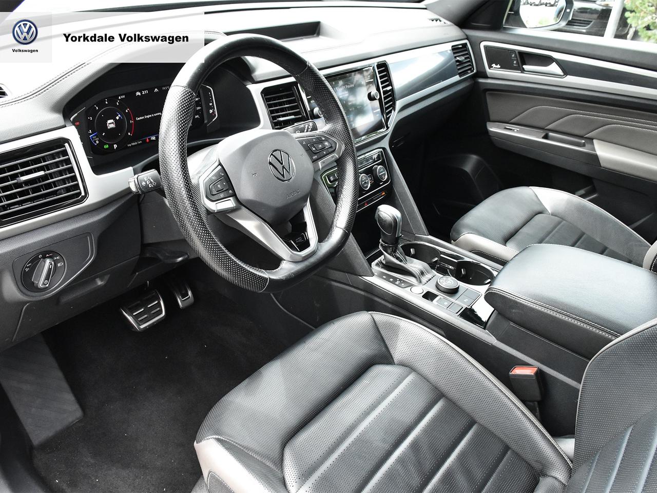 2023 Volkswagen Atlas Cross Sport  Photo