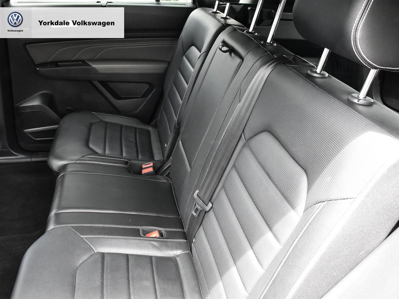 2023 Volkswagen Atlas Cross Sport  Photo