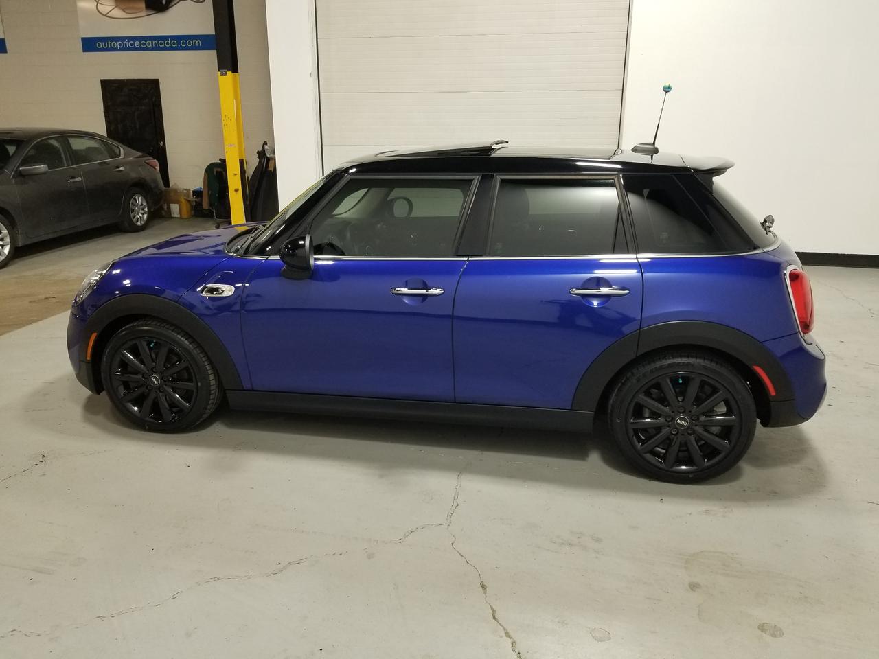 2019 MINI 5 Door Cooper S 4dr Hatchback Photo3