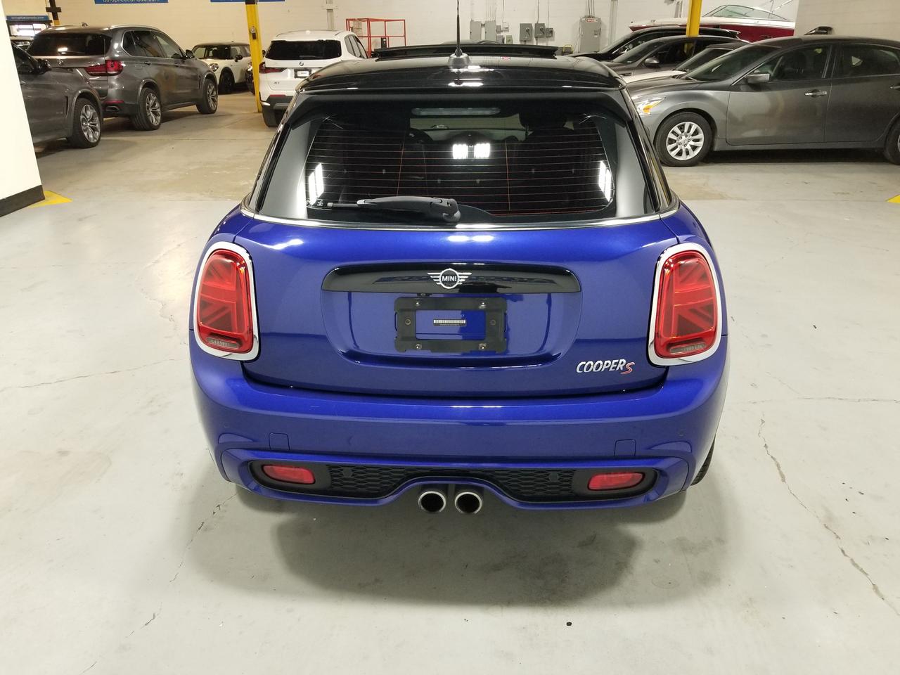 2019 MINI 5 Door Cooper S 4dr Hatchback Photo