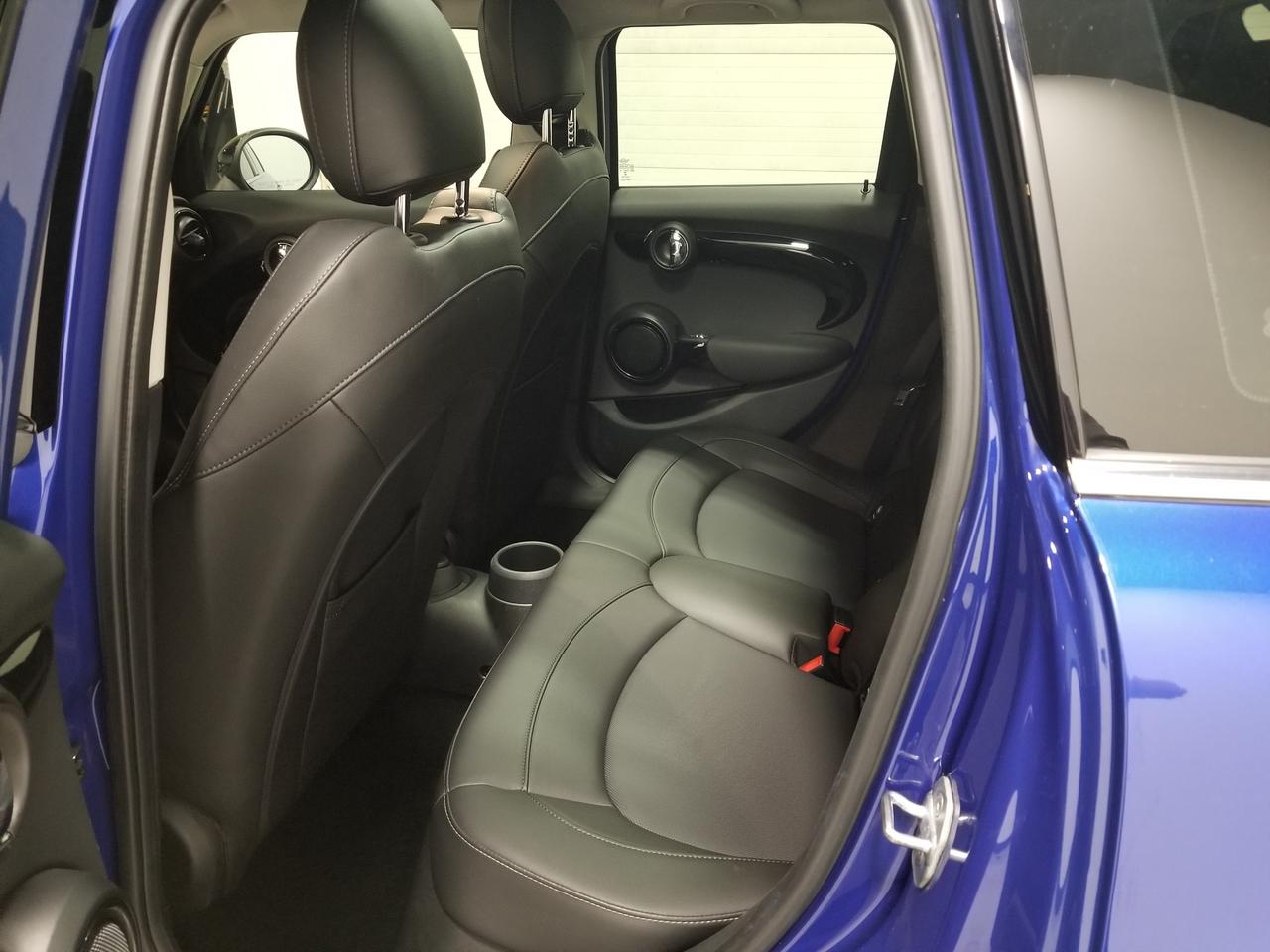 2019 MINI 5 Door Cooper S 4dr Hatchback Photo