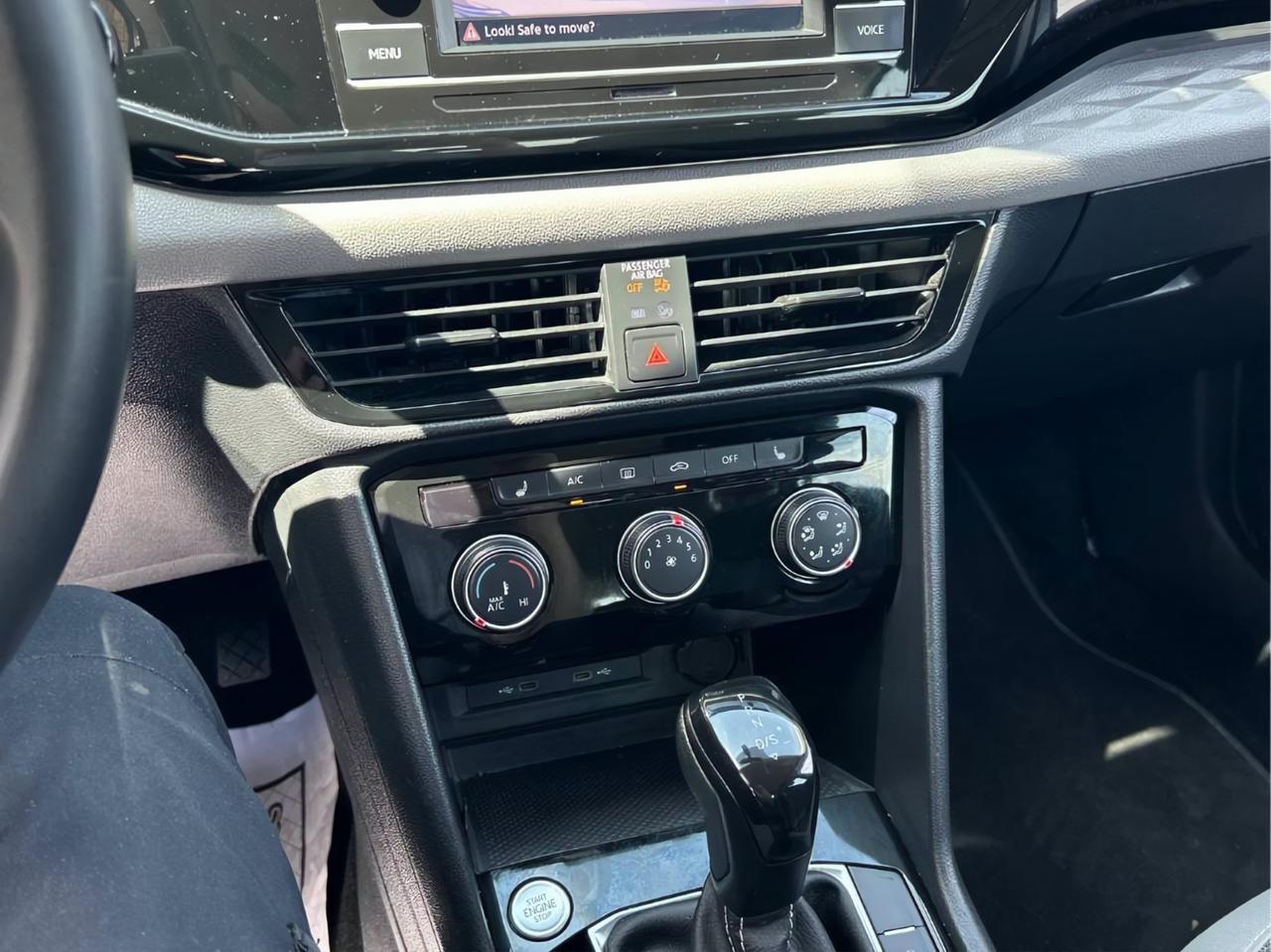 2024 Volkswagen Taos Comfortline | Reverse Cam | Heated Seats Photo