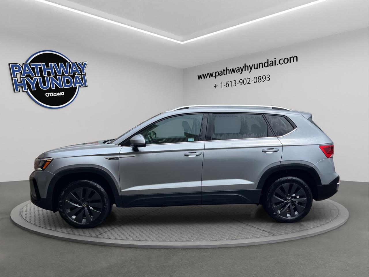 2024 Volkswagen Taos Comfortline | Reverse Cam | Heated Seats Photo