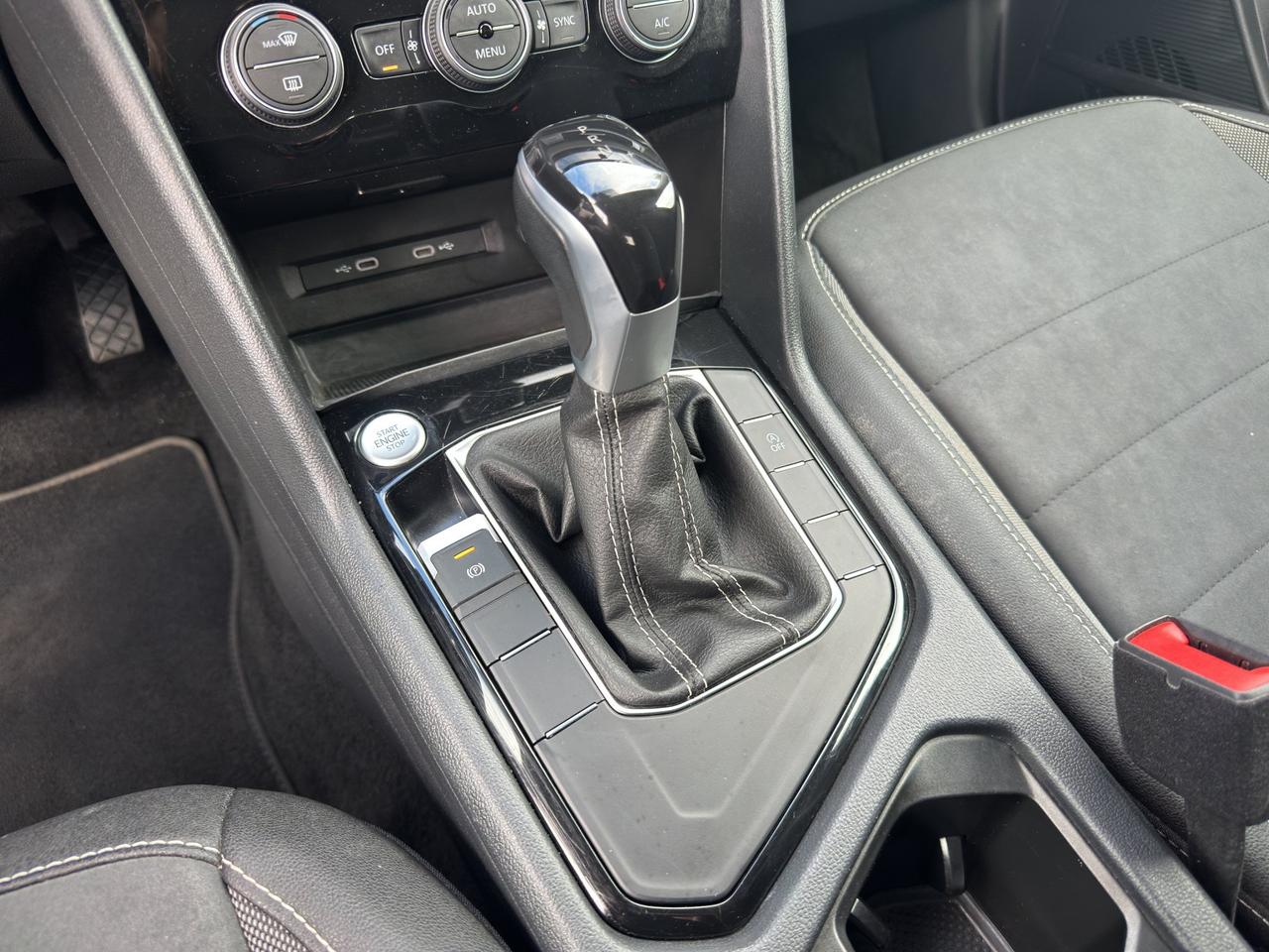 2024 Volkswagen Taos Comfortline | Reverse Cam | Heated Seats Photo