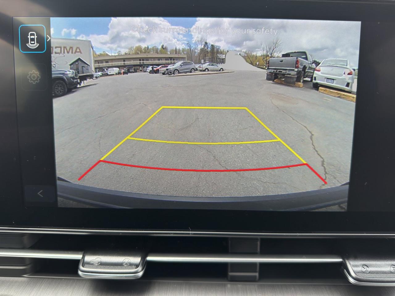 2026 Hyundai KONA Preferred | Reverse Cam | Heated Seats Photo