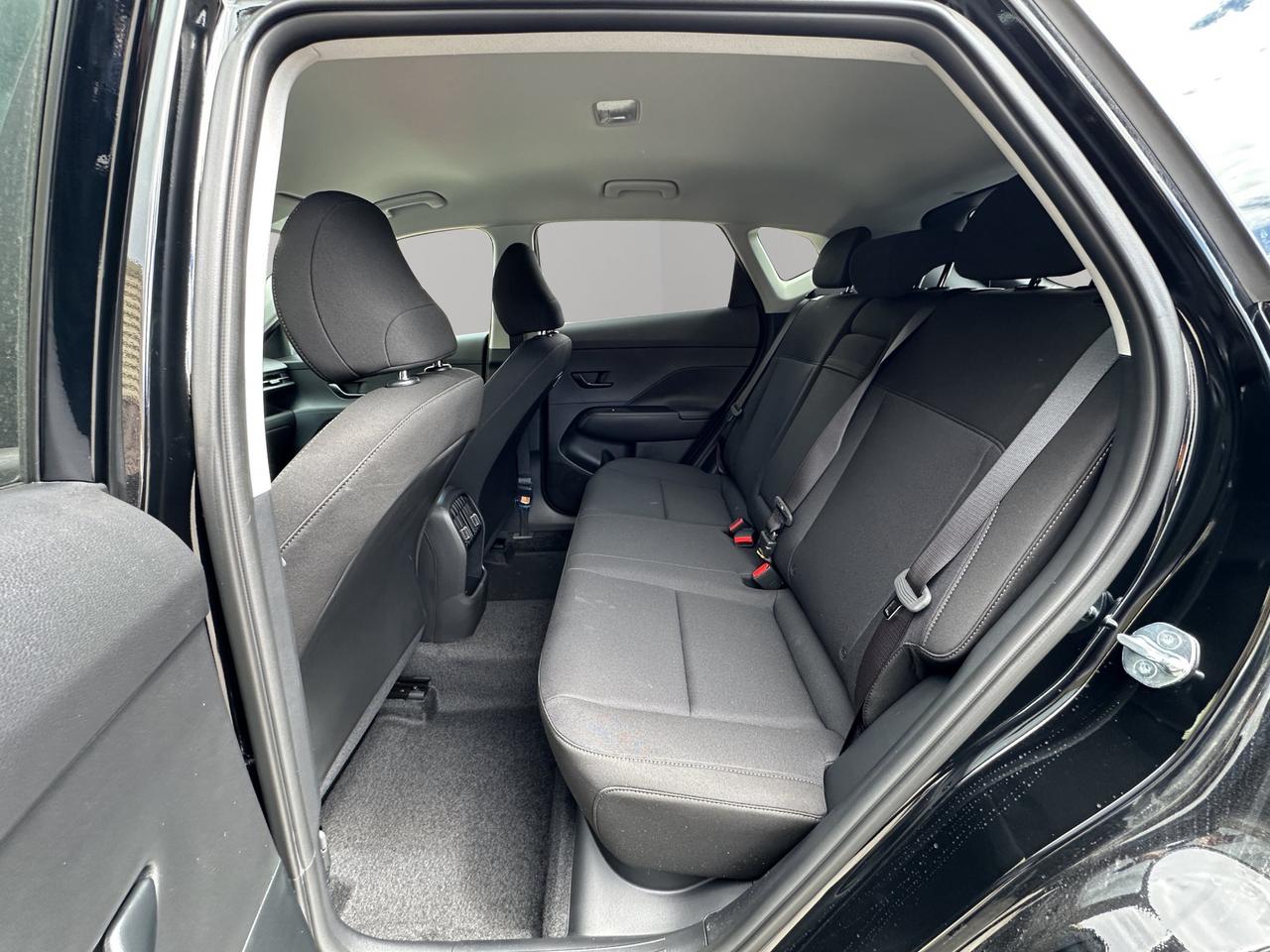 2026 Hyundai KONA Preferred | Reverse Cam | Heated Seats Photo