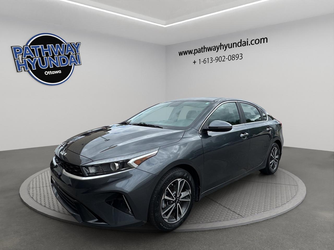 2022 Kia Forte EX | Reverse Cam | Heated Seats Photo