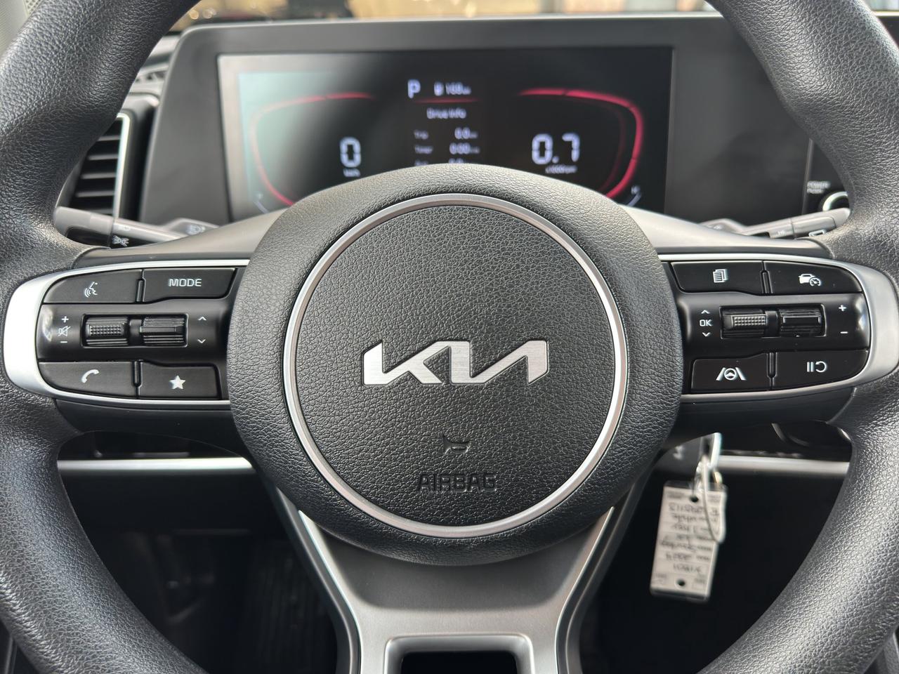 2024 Kia Sportage LX | Reverse Cam | Heated Seats Photo