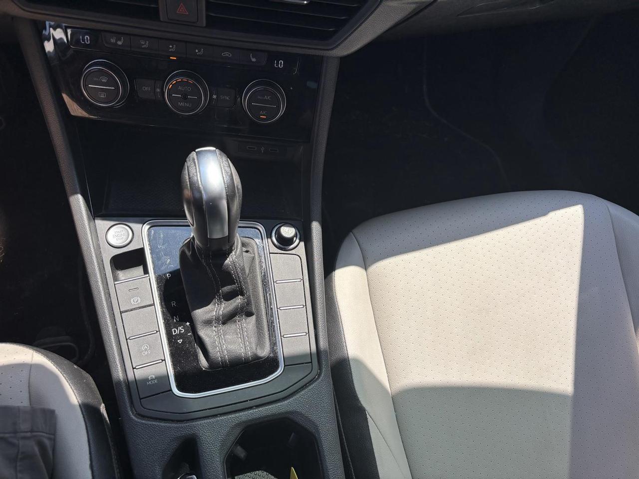 2021 Volkswagen Jetta Highline (A8) 4dr Sedan Photo