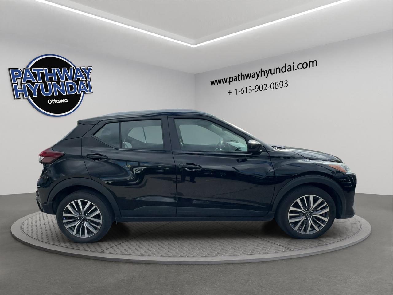 2025 Nissan Kicks Play SV | Automatic Emergency Braking with Pedestrian Detection | Blind Spot Warning | Cross Traffic Aler Photo