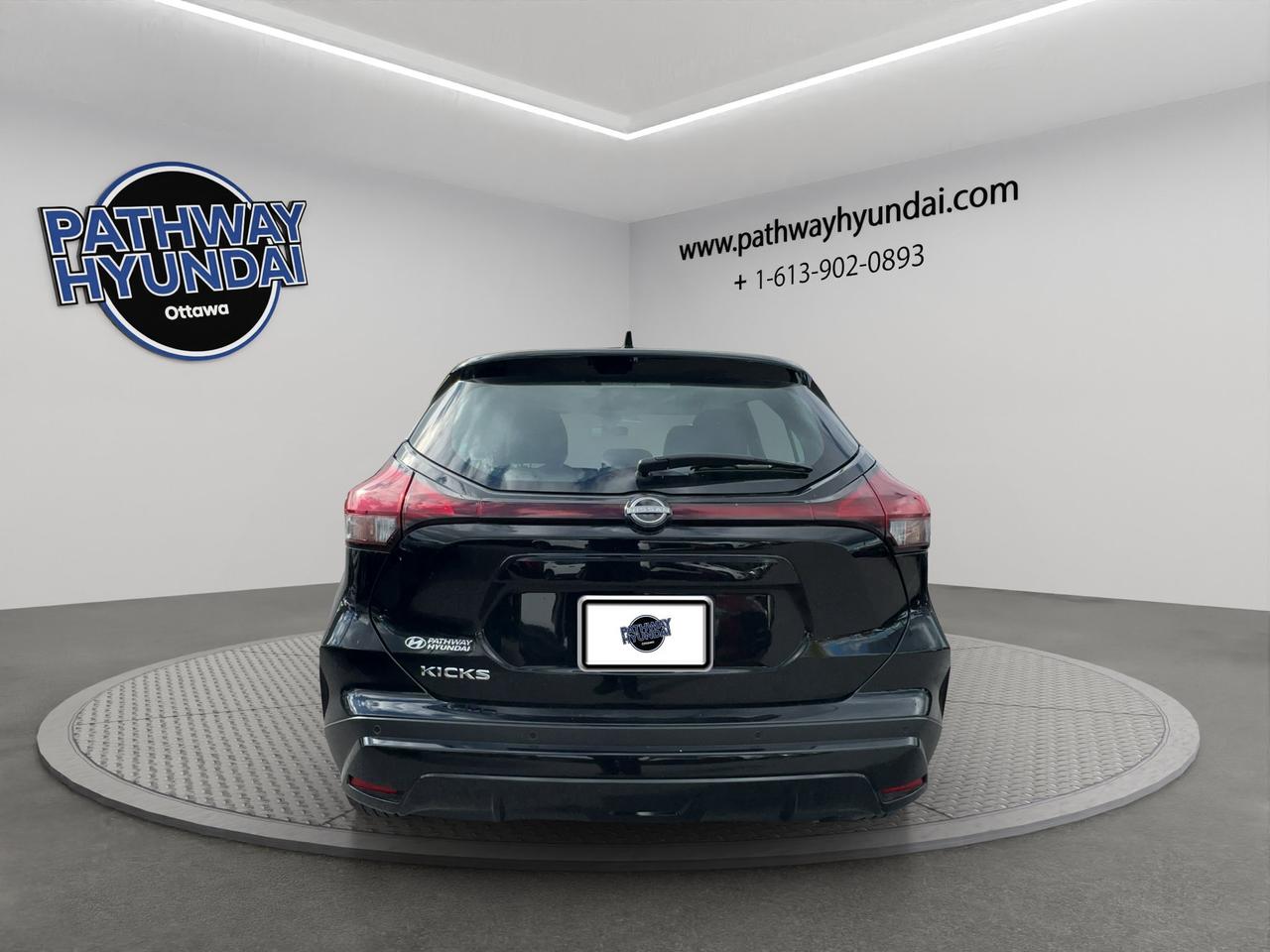 2025 Nissan Kicks Play SV | Automatic Emergency Braking with Pedestrian Detection | Blind Spot Warning | Cross Traffic Aler Photo