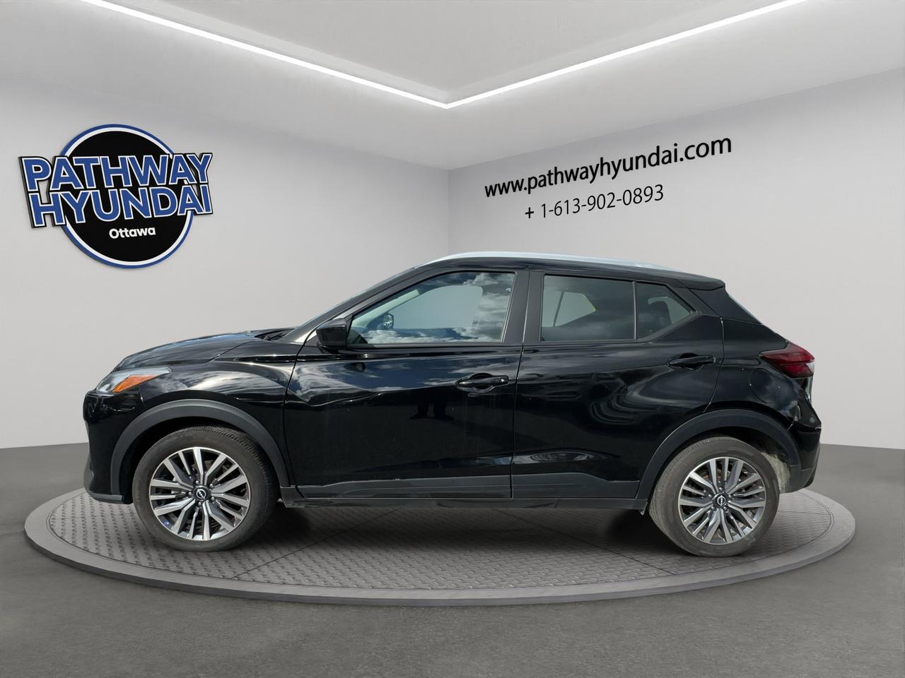 2025 Nissan Kicks Play SV | Automatic Emergency Braking with Pedestrian Detection | Blind Spot Warning | Cross Traffic Aler Photo