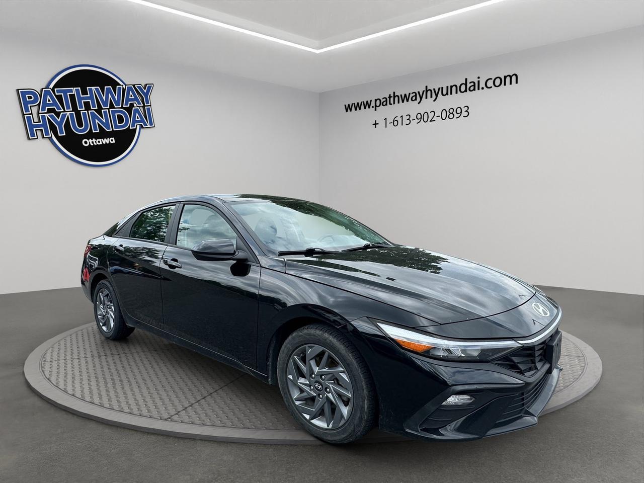 2024 Hyundai Elantra Preferred | Reverse Cam | Heated Seats Photo0