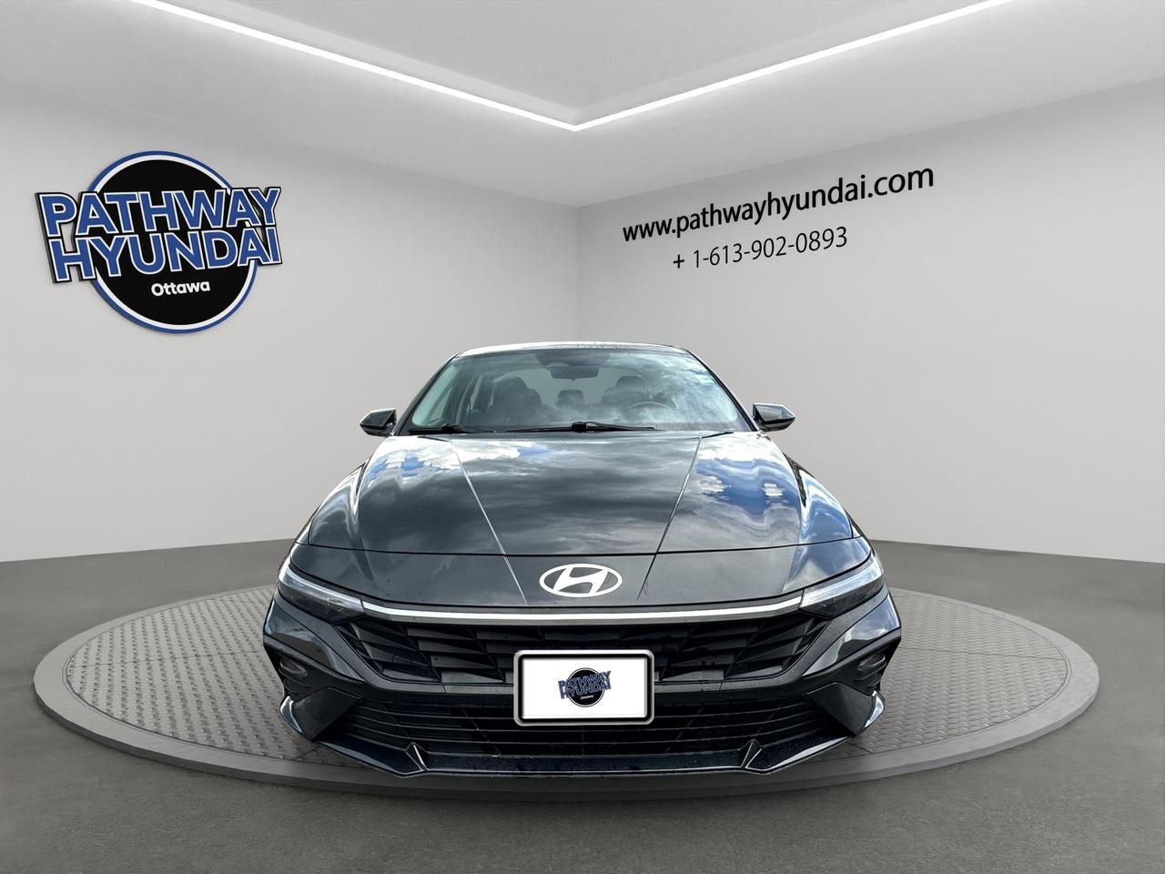 2024 Hyundai Elantra Preferred | Reverse Cam | Heated Seats Photo