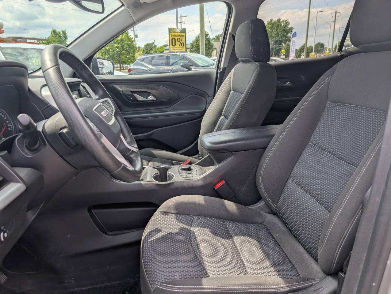 2024 GMC Terrain AWD SLE Photo