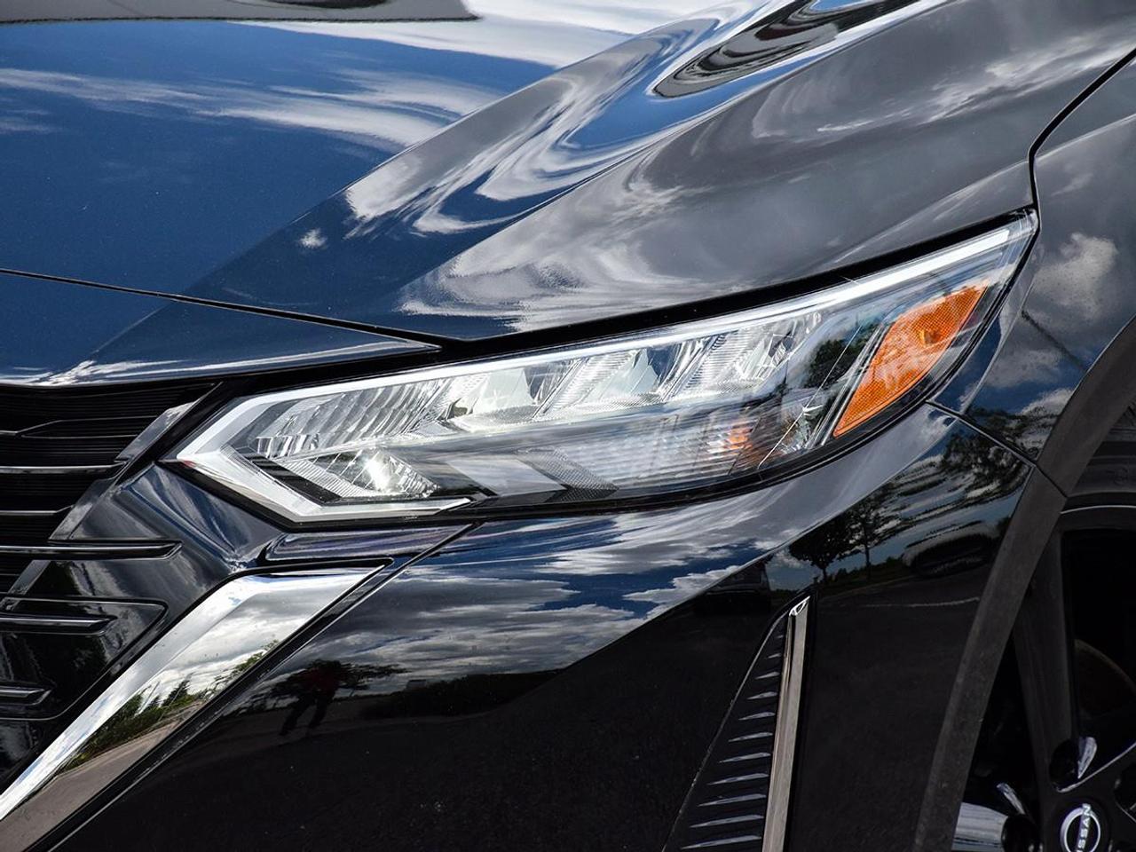 2024 Nissan Sentra SR 4dr Sedan Photo