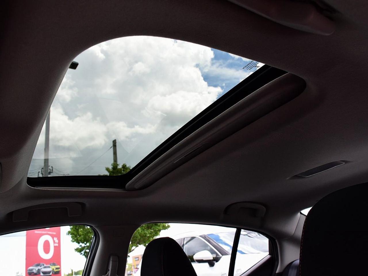 2024 Nissan Sentra SR 4dr Sedan Photo