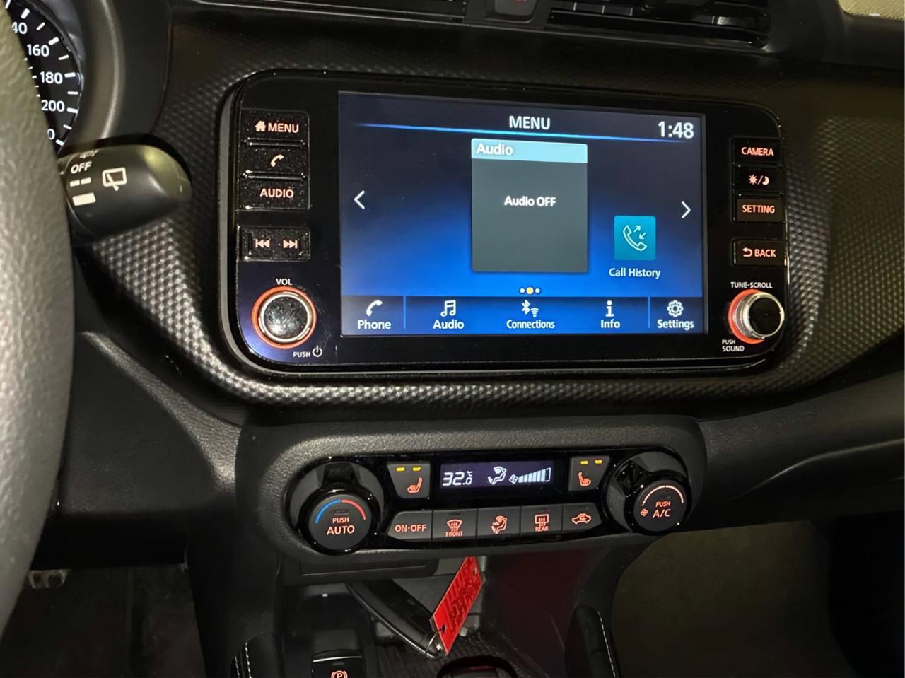 2025 Nissan Kicks Play SV | Reverse Cam | Heated Seats Photo