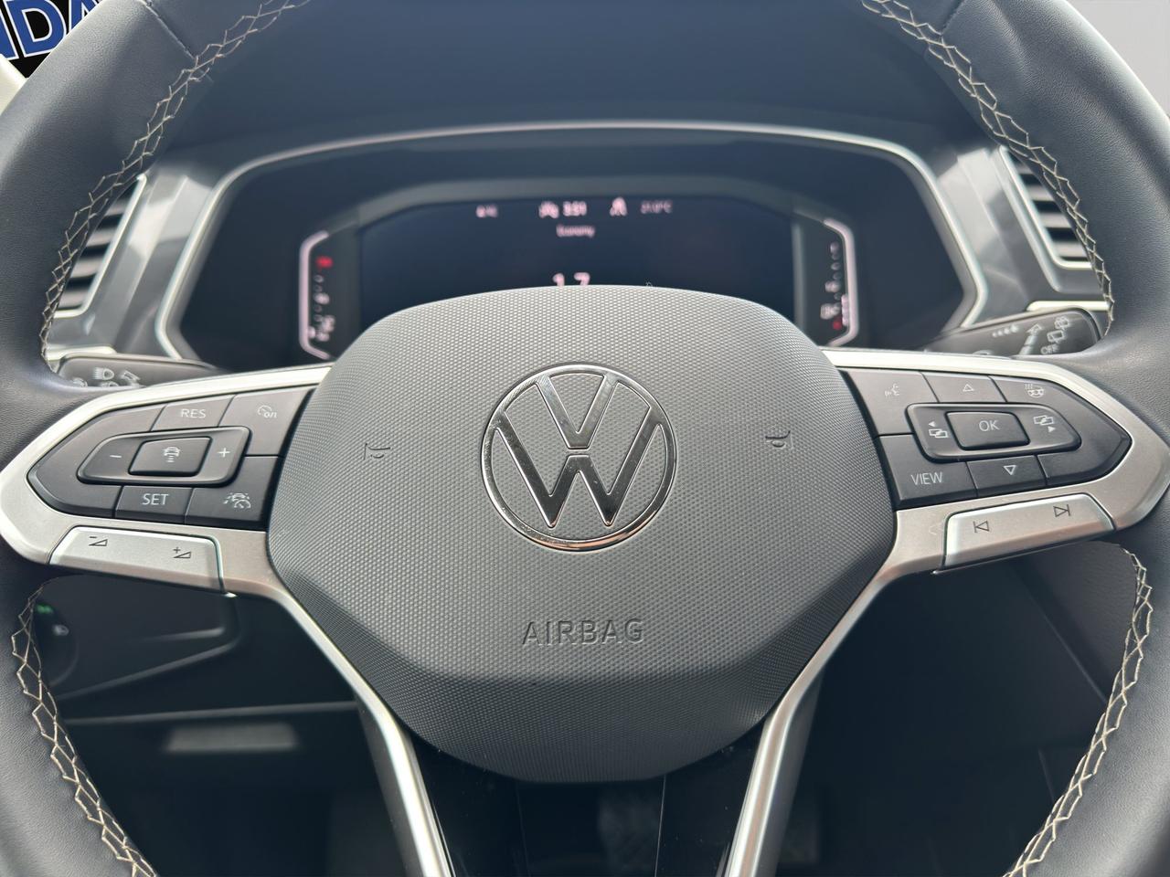 2024 Volkswagen Tiguan Comfortline | Reverse Cam | Heated Seats Photo