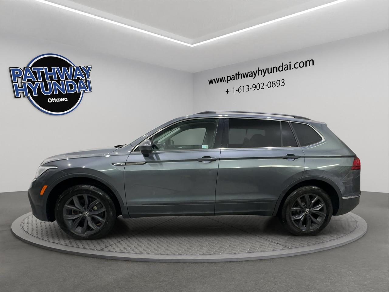 2024 Volkswagen Tiguan Comfortline | AWD | Lane Keep Assist w/Adaptive Cruise Control | Photo