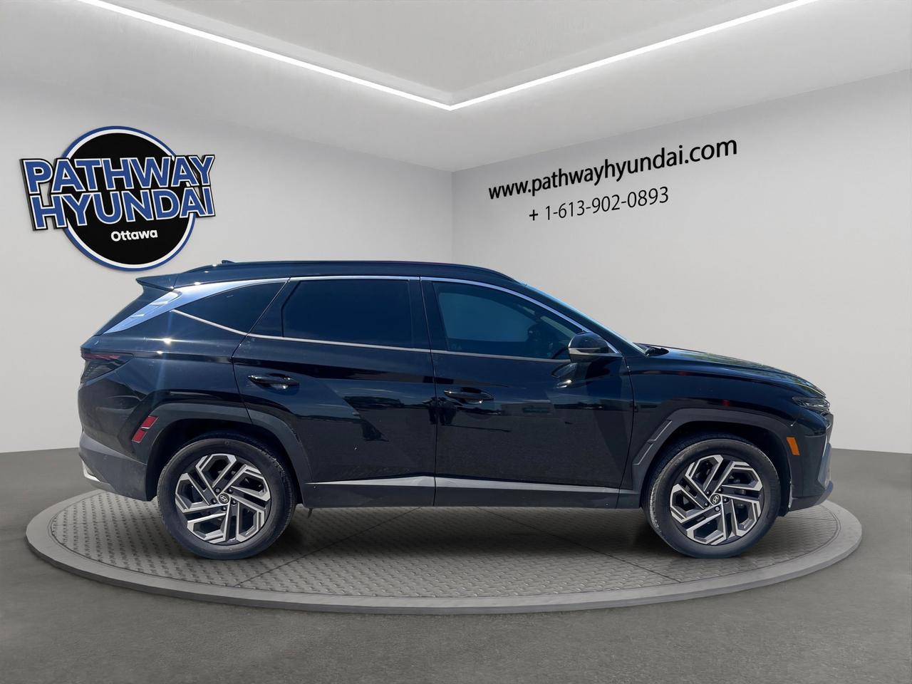 2025 Hyundai Tucson Hybrid Ultimate Photo