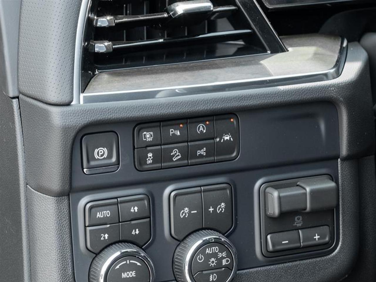 2026 Chevrolet Tahoe High Country 4dr 4x4 Photo