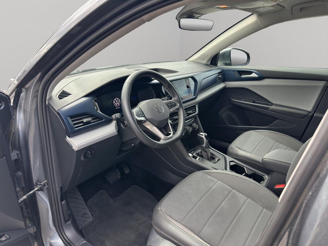 2024 Volkswagen Taos Comfortline | Reverse Cam | Heated Seats Photo